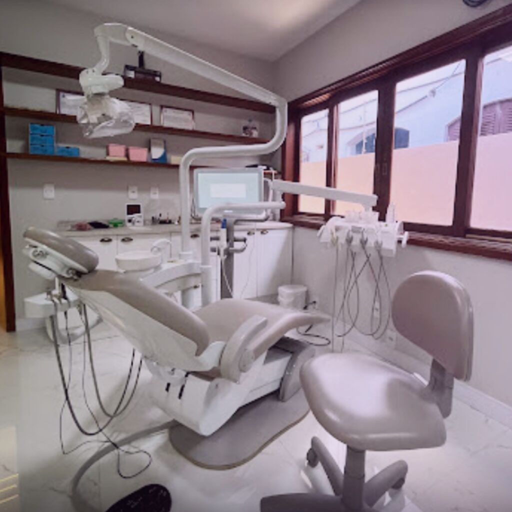 Dra isabela caetano odontologia no Guarujá - SP